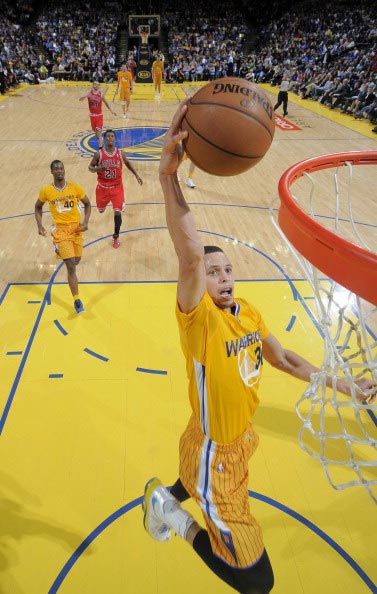 击败了灰熊 击败了灰熊